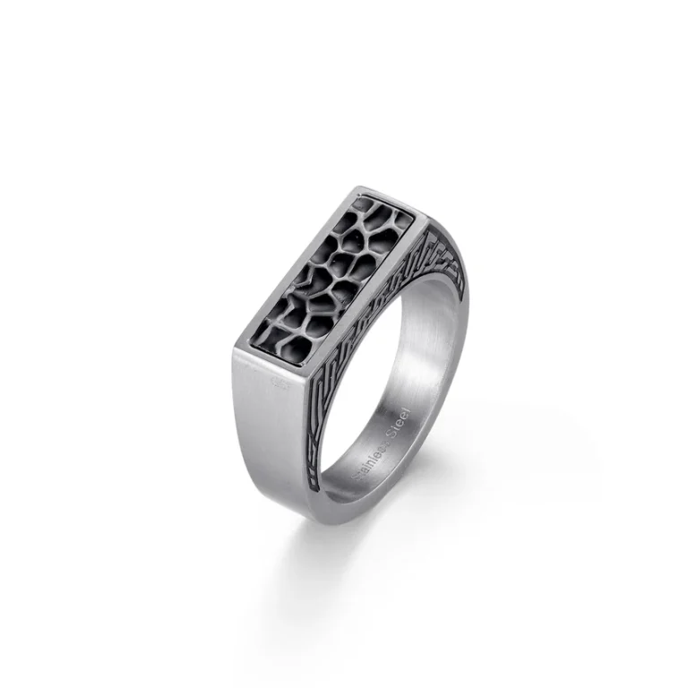Hammered Black Stainless Steel Ring - Matte PVD